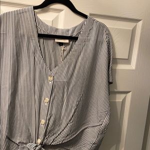 Women’s shirt